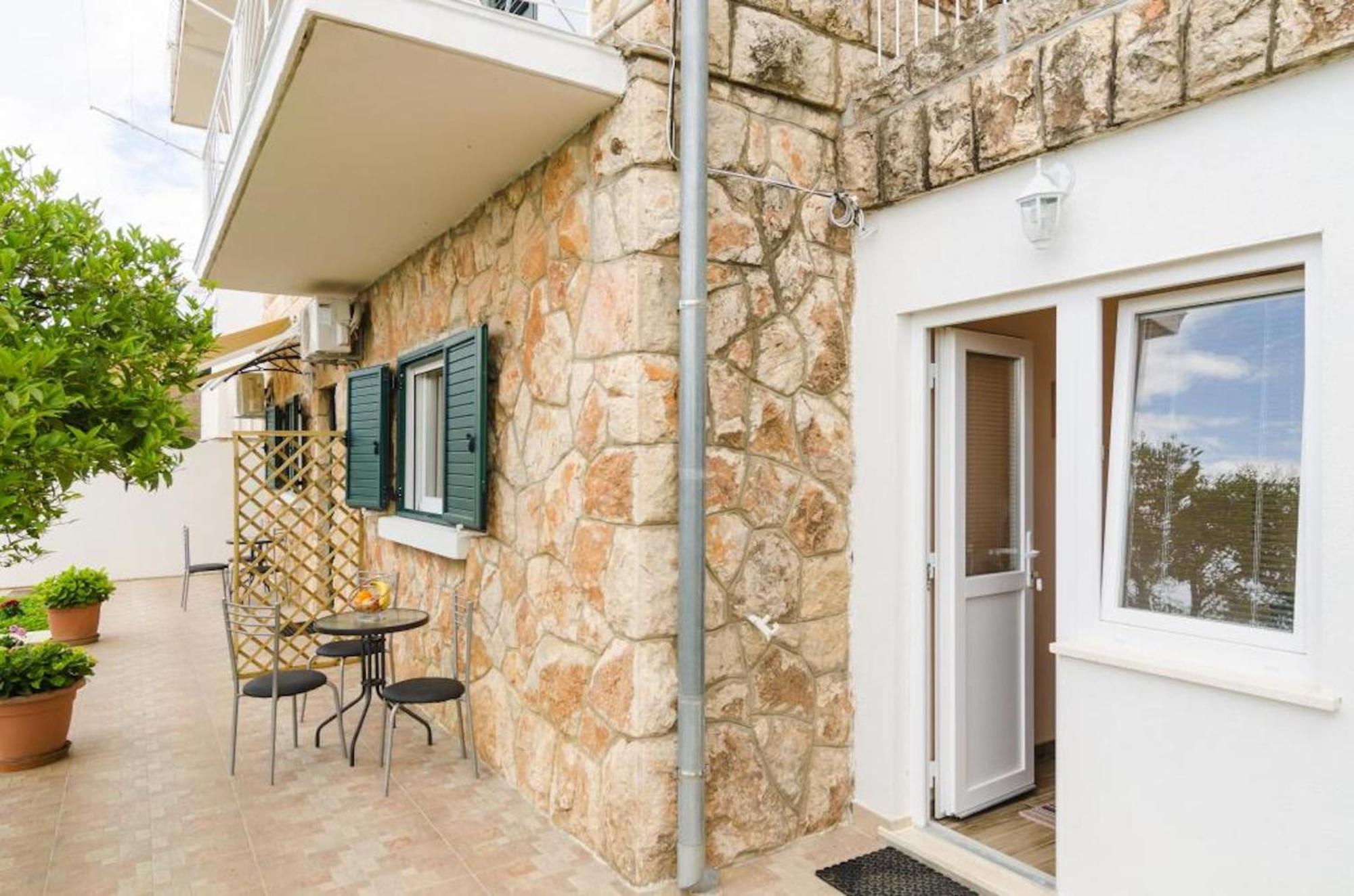 Apartments Lena & Lara Dubrovnik Exterior photo